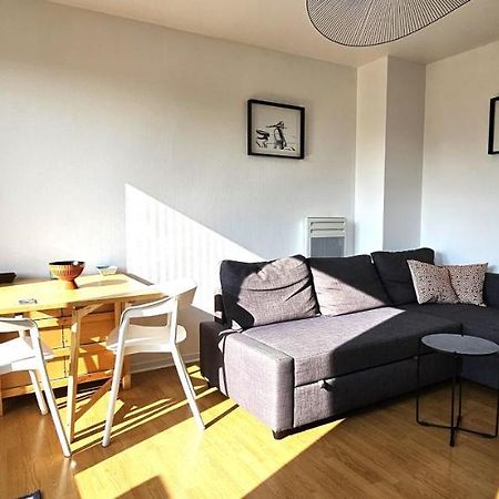 Charmant Appartement Proche Centre Ville Reims Exterior photo