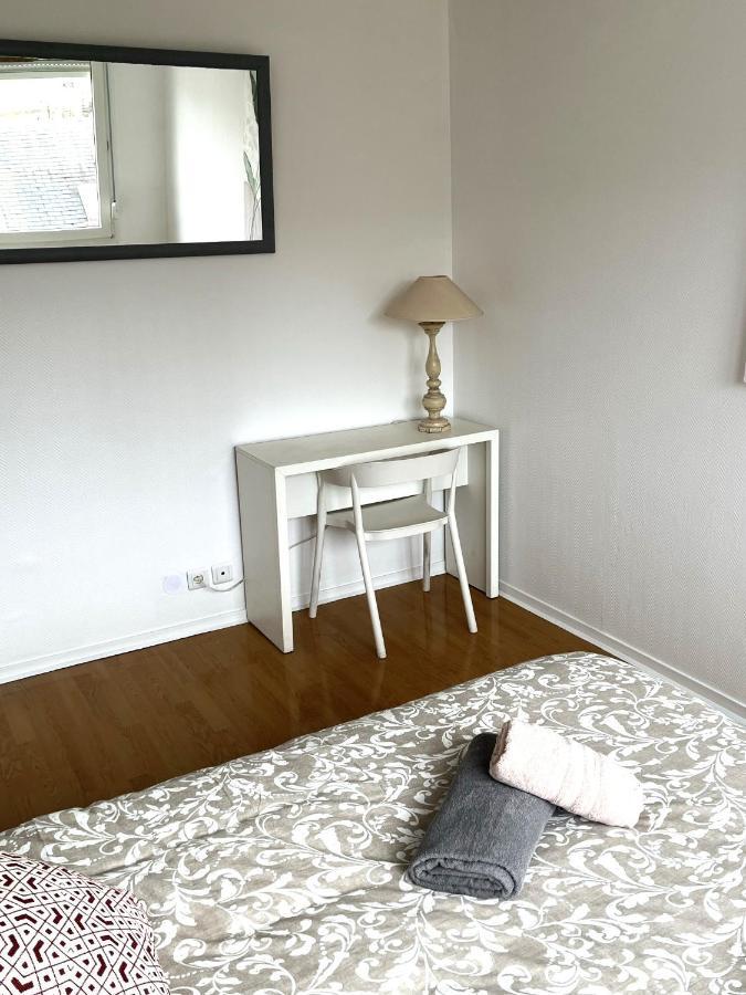 Charmant Appartement Proche Centre Ville Reims Exterior photo