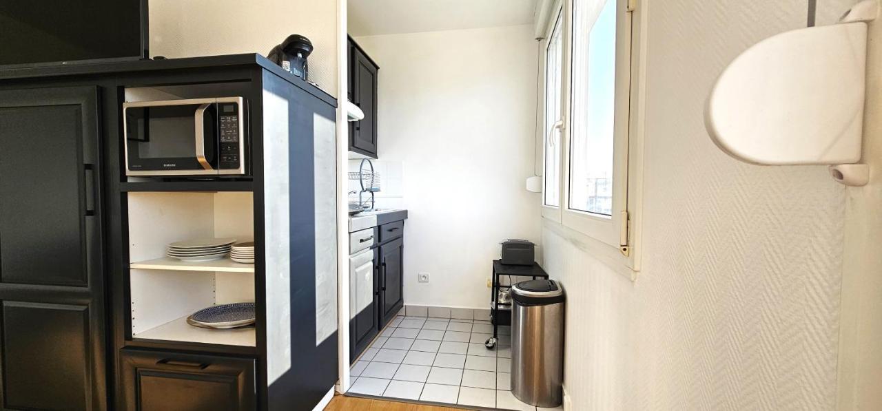 Charmant Appartement Proche Centre Ville Reims Exterior photo