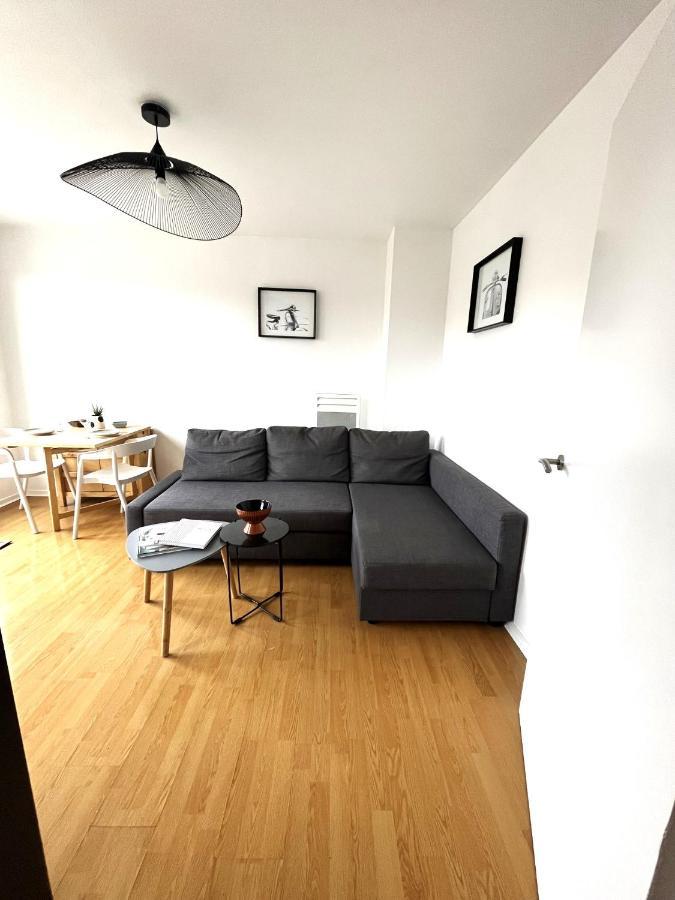 Charmant Appartement Proche Centre Ville Reims Exterior photo
